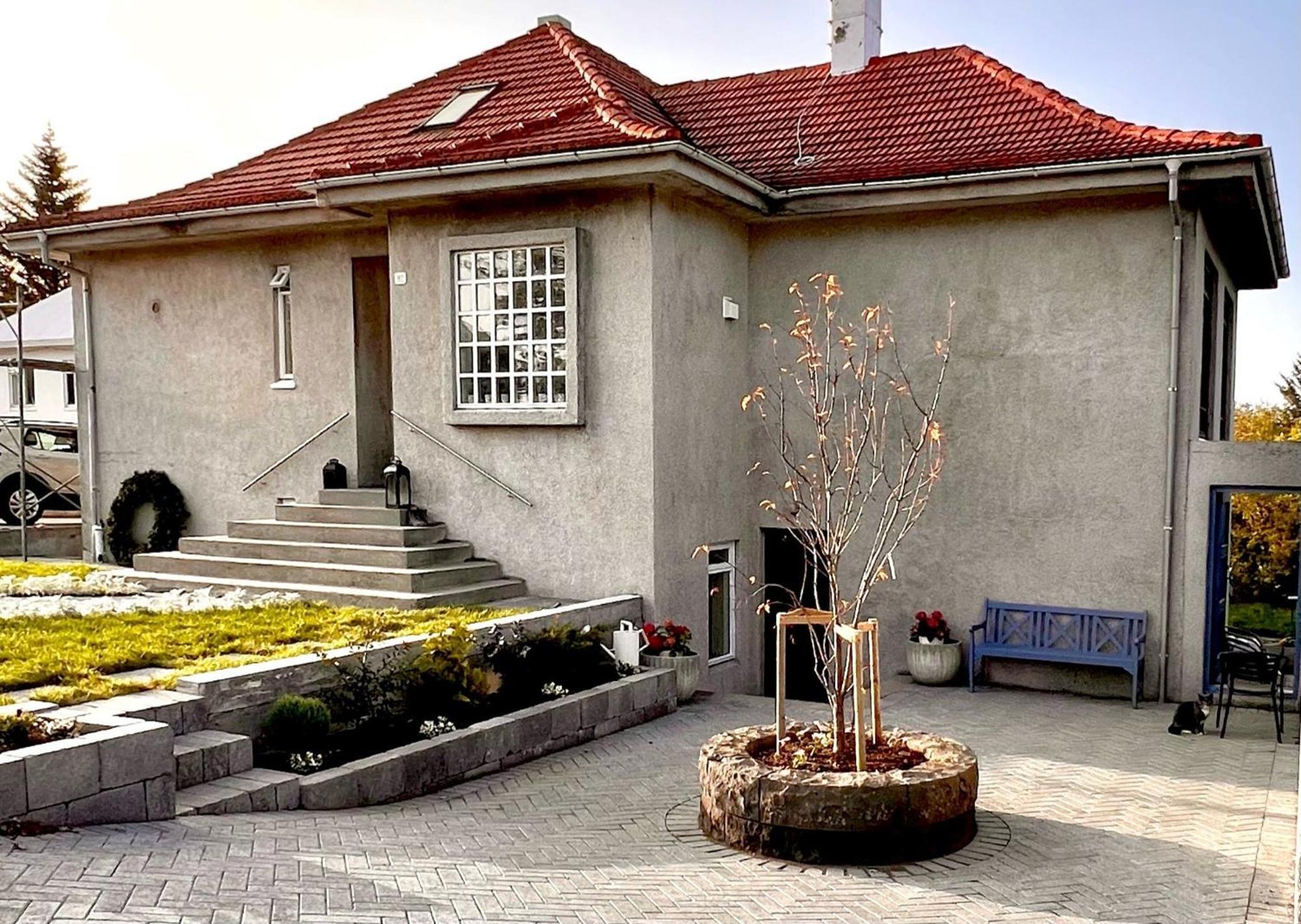Casa Disa - Apartments A Boutique Guesthouse In Reykjavik City'S Central Park And Botanical Garden In Laugardalur, Hot-Spring-Valley ภายนอก รูปภาพ